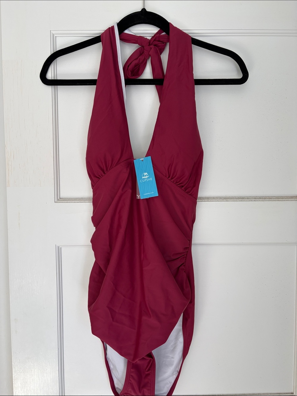 Cupshe Berry Halter One-Piece Swimsuit